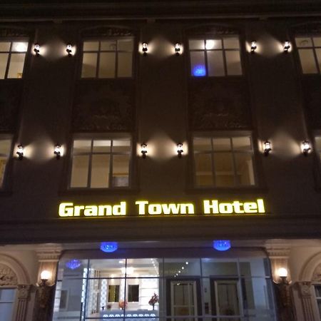 Grand Town Hotel Mandai Makassar Exterior foto