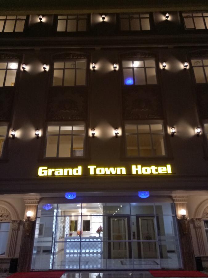 Grand Town Hotel Mandai Makassar Exterior foto